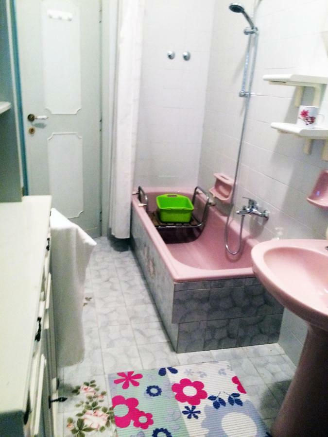 Roma Manuela'S Cozy Guest House Trastevere Dış mekan fotoğraf