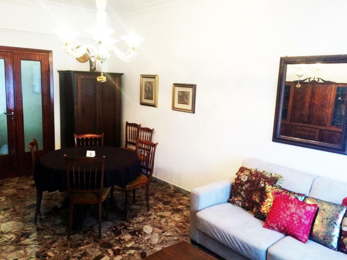 Roma Manuela'S Cozy Guest House Trastevere Dış mekan fotoğraf
